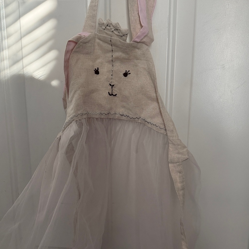 Pottery Barn Kids Princess Bunny Play bib/apron
